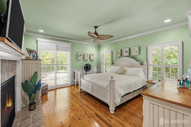 24 Kerr Lane, Old Bridge, NJ 07747