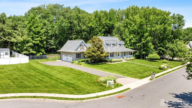 24 Kerr Lane, Old Bridge, NJ 07747