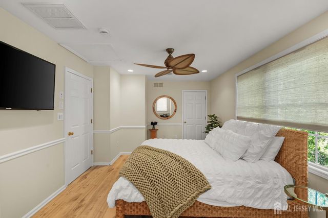24 Kerr Lane, Old Bridge, NJ 07747