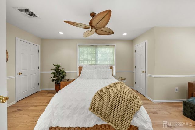 24 Kerr Lane, Old Bridge, NJ 07747
