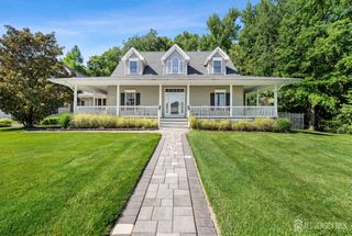 24 Kerr Lane, Old Bridge, NJ 07747