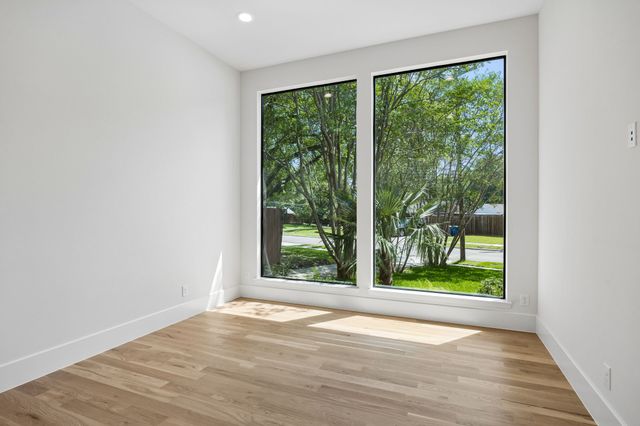 3579 Flaxley Drive, Dallas, TX 75229