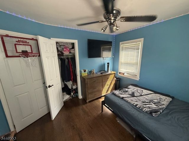 98 Liberty St, Woodbridge Twp., NJ 07095