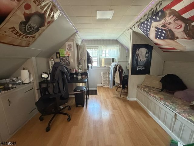 98 Liberty St, Woodbridge Twp., NJ 07095