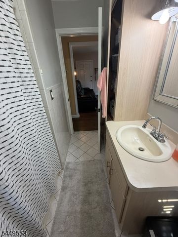 98 Liberty St, Woodbridge Twp., NJ 07095