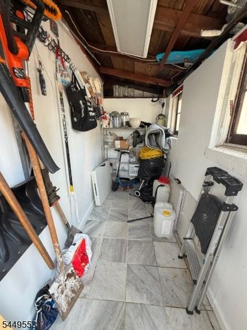 98 Liberty St, Woodbridge Twp., NJ 07095