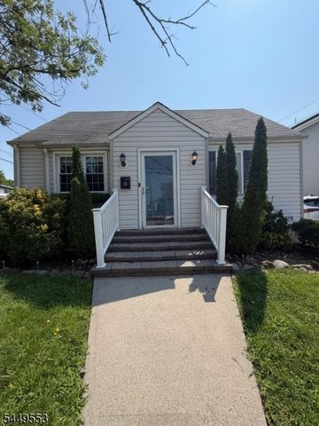 98 Liberty St, Woodbridge Twp., NJ 07095