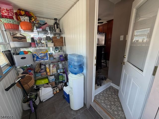 98 Liberty St, Woodbridge Twp., NJ 07095