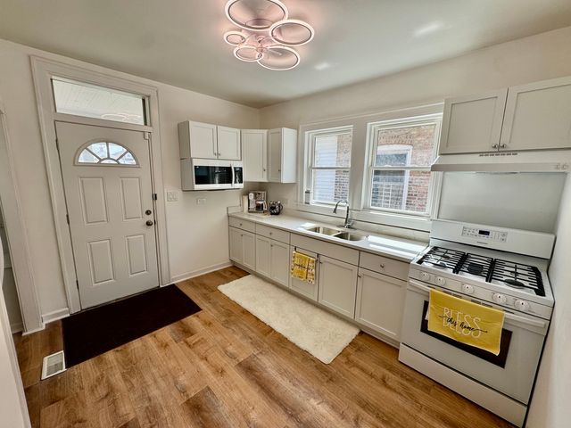 8445 S May Street, Chicago, IL 60620
