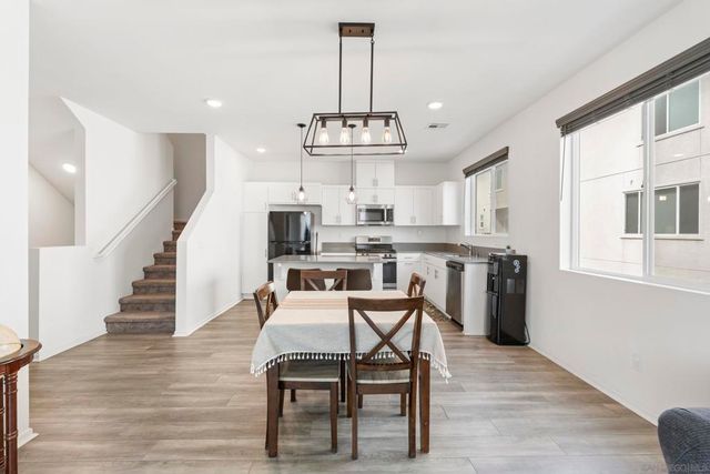 5212 Beachfront Cove St. 34, San Diego, CA 92154