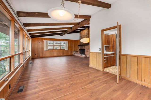 206 Timberlake Road, Anderson, SC 29621