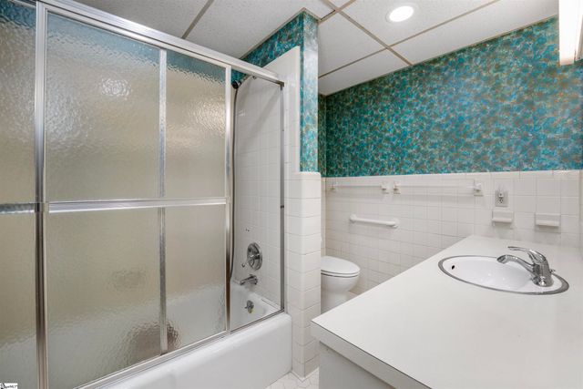 206 Timberlake Road, Anderson, SC 29621