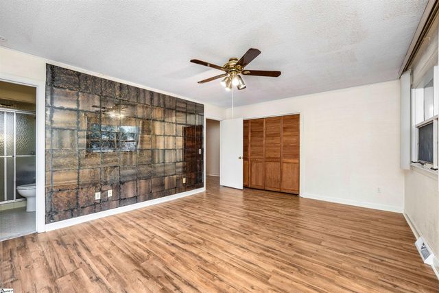 206 Timberlake Road, Anderson, SC 29621