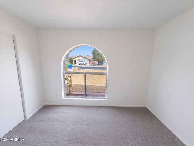 3151 W KINGS Avenue, Phoenix, AZ 85053