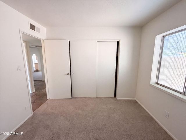 3151 W KINGS Avenue, Phoenix, AZ 85053