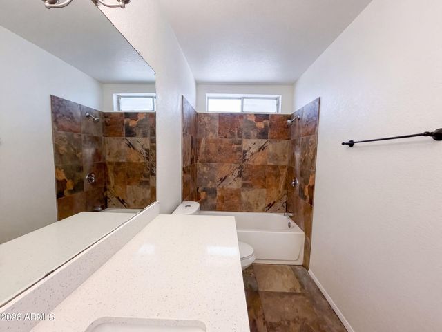 3151 W KINGS Avenue, Phoenix, AZ 85053