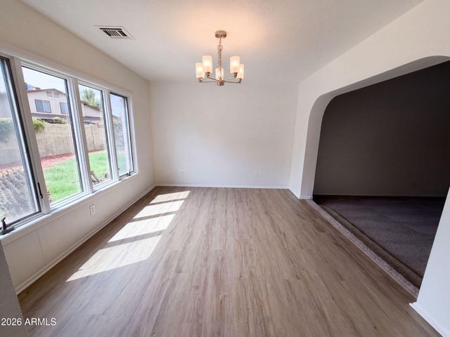 3151 W KINGS Avenue, Phoenix, AZ 85053