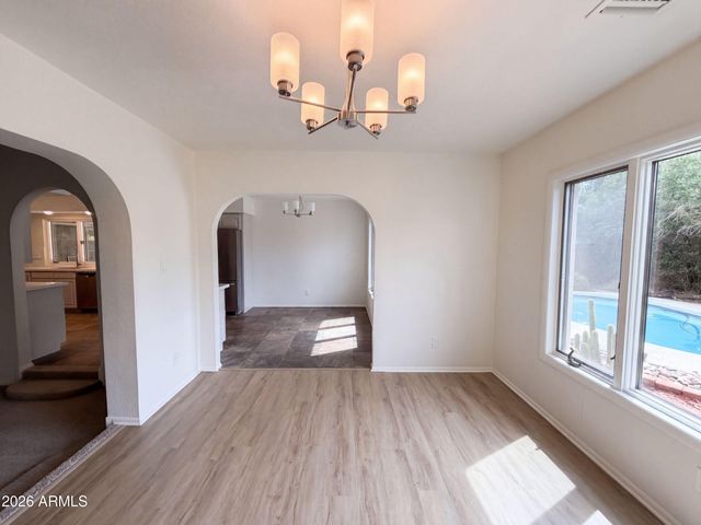 3151 W KINGS Avenue, Phoenix, AZ 85053