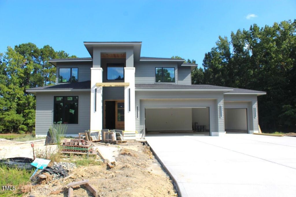 25 Geranium Drive, Youngsville, NC 27596