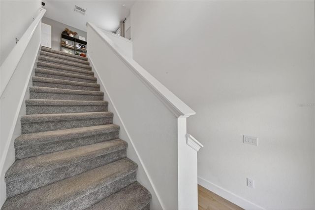 1922 LANIER ROAD, Zephyrhills, FL 33541