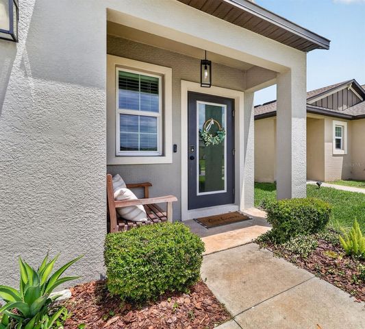 1922 LANIER ROAD, Zephyrhills, FL 33541
