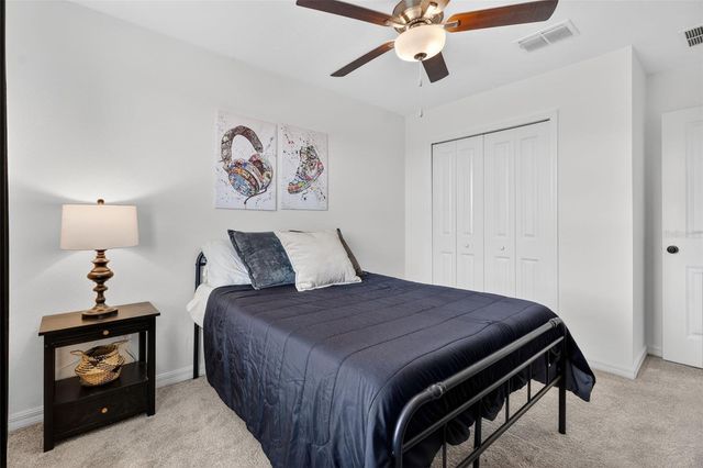 1922 LANIER ROAD, Zephyrhills, FL 33541