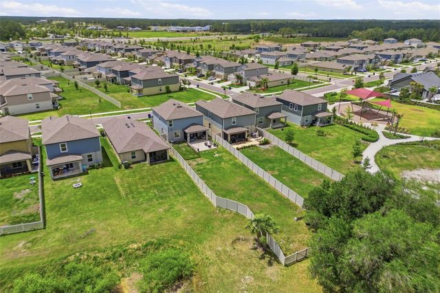 1922 LANIER ROAD, Zephyrhills, FL 33541