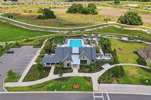 1922 LANIER ROAD, Zephyrhills, FL 33541