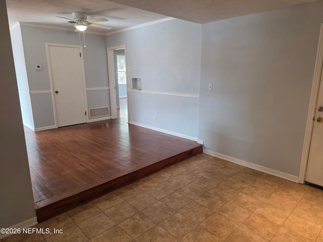 6159 AUTLAN Drive, Jacksonville, FL 32210