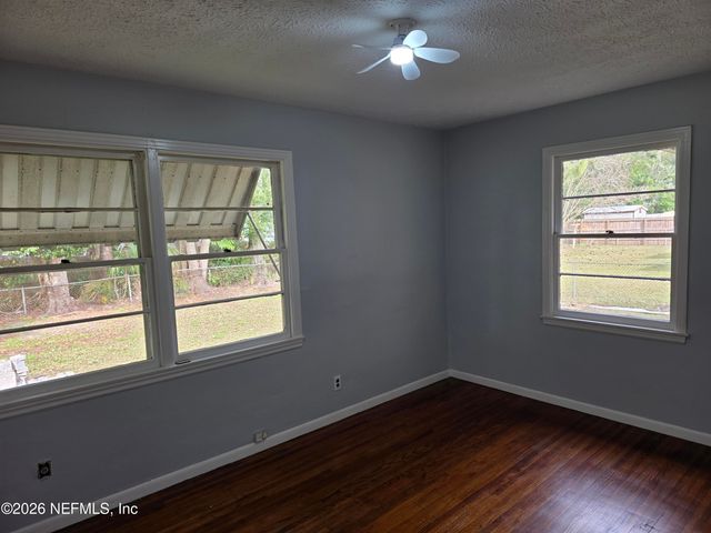 6159 AUTLAN Drive, Jacksonville, FL 32210