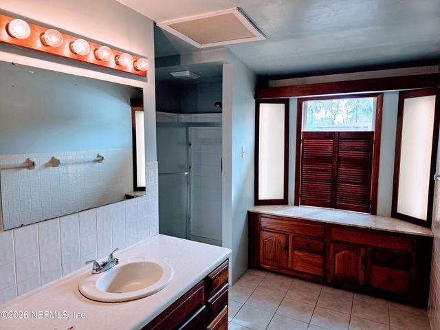 6159 AUTLAN Drive, Jacksonville, FL 32210