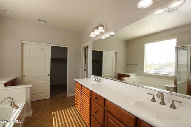 1161 E Furness Drive, Gilbert, AZ 85297