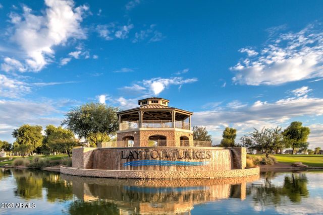 1161 E Furness Drive, Gilbert, AZ 85297