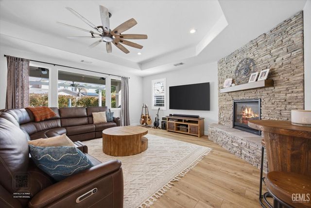 13630 Faringford Lane, Bakersfield, CA 93311