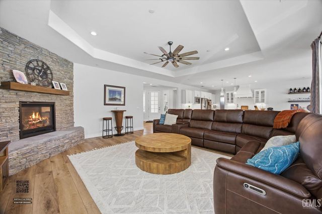 13630 Faringford Lane, Bakersfield, CA 93311