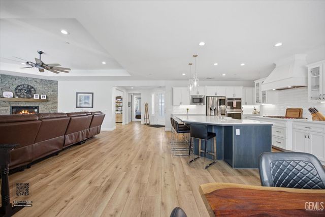 13630 Faringford Lane, Bakersfield, CA 93311