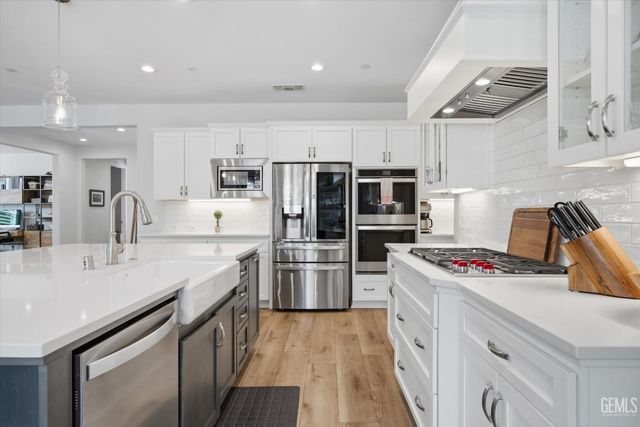 13630 Faringford Lane, Bakersfield, CA 93311