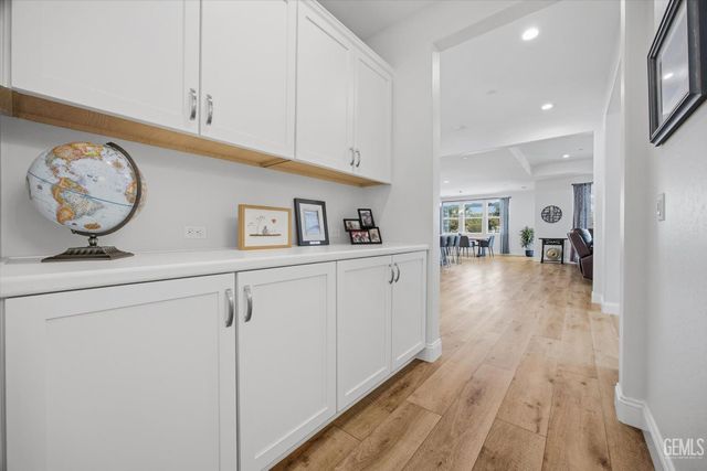 13630 Faringford Lane, Bakersfield, CA 93311