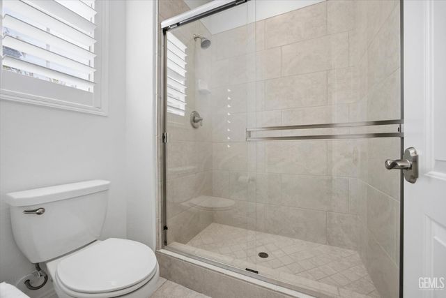 13630 Faringford Lane, Bakersfield, CA 93311