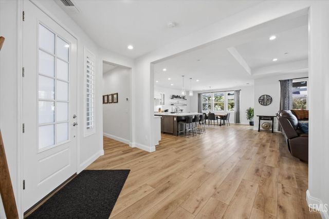 13630 Faringford Lane, Bakersfield, CA 93311