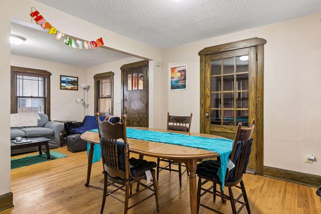 549 Asbury Street N, Saint Paul, MN 55104