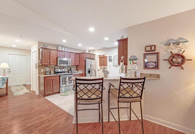 32 Oro Grande Way, Port St. Lucie, FL 34952