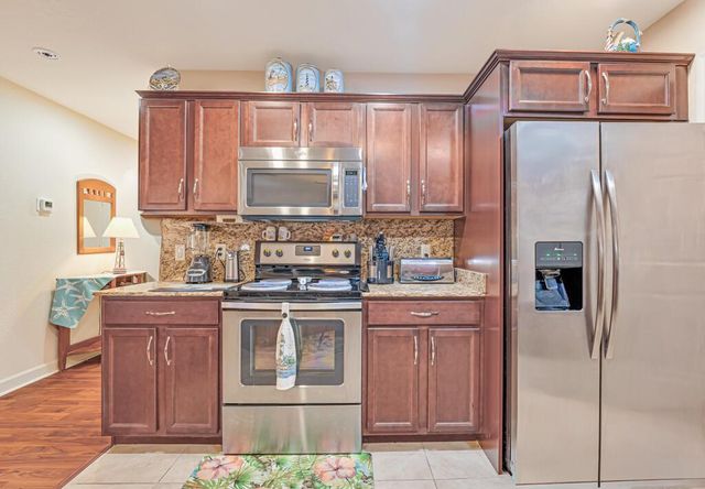 32 Oro Grande Way, Port St. Lucie, FL 34952