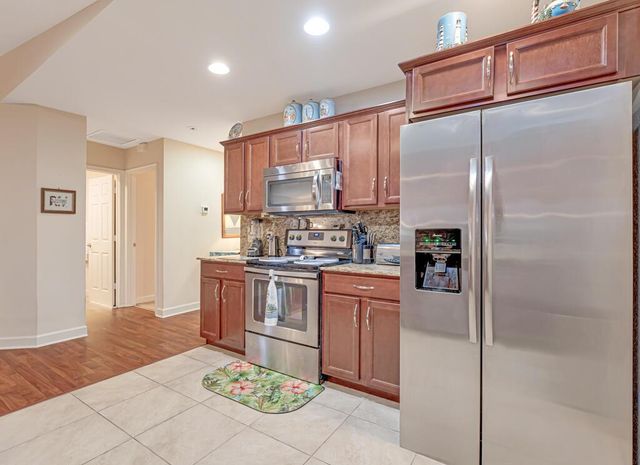 32 Oro Grande Way, Port St. Lucie, FL 34952