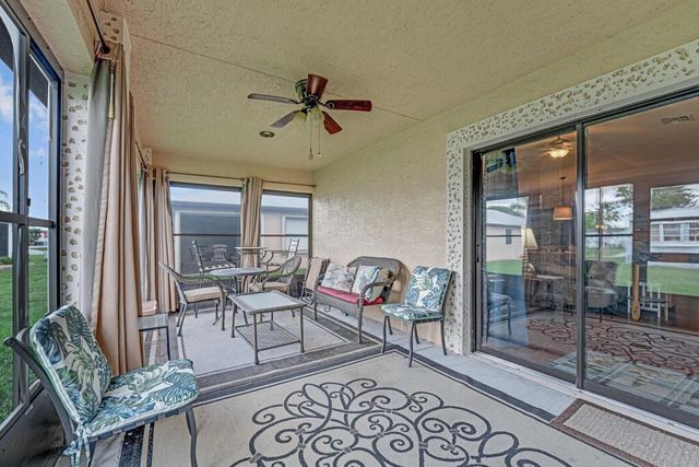 32 Oro Grande Way, Port St. Lucie, FL 34952