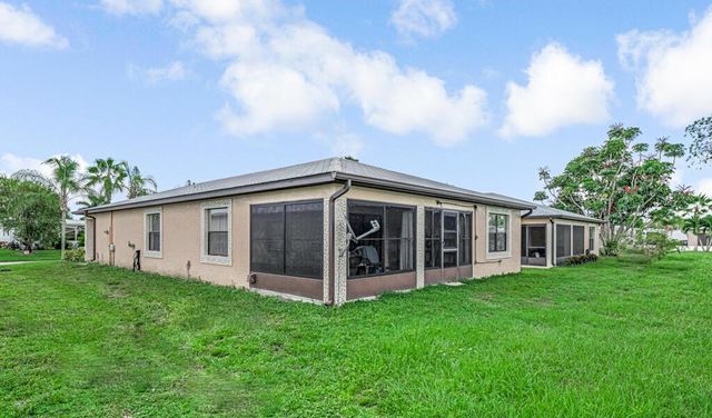 32 Oro Grande Way, Port St. Lucie, FL 34952