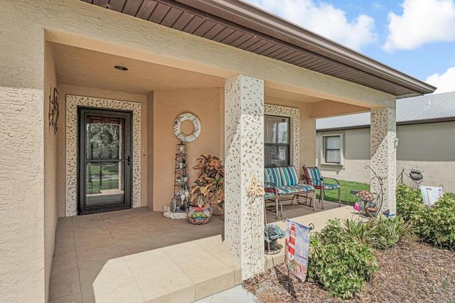 32 Oro Grande Way, Port St. Lucie, FL 34952