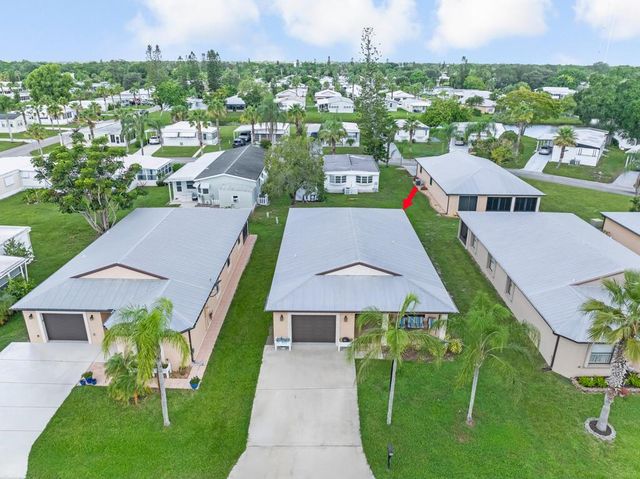 32 Oro Grande Way, Port St. Lucie, FL 34952