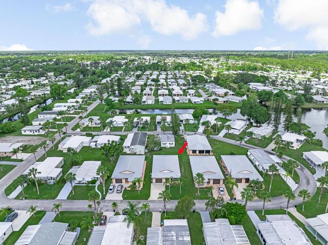 32 Oro Grande Way, Port St. Lucie, FL 34952