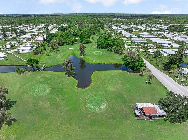 32 Oro Grande Way, Port St. Lucie, FL 34952